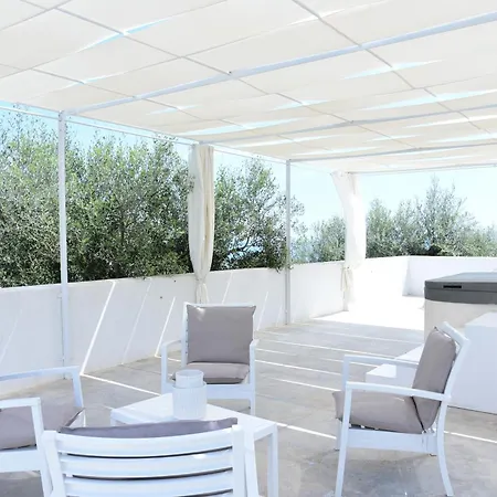 Hmo Glamping & In Vignanotica Resort