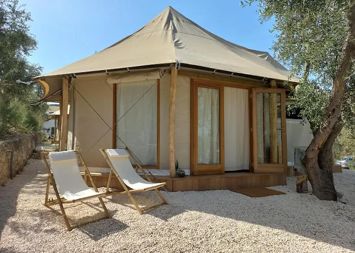אתר נופש Hmo Glamping & In Vignanotica מאטינאטה